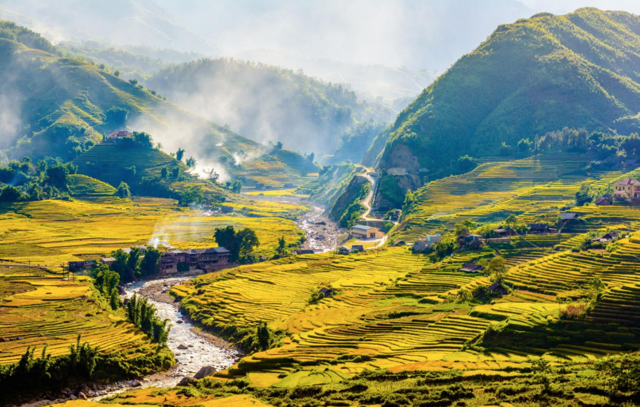 Experience Autumn at Fansipan: Golden Terraces, Cultural Festivals and Sea of Clouds. Experience Autumn at Fansipan: Golden Terraces, Cultural Festivals and Sea of Clouds.